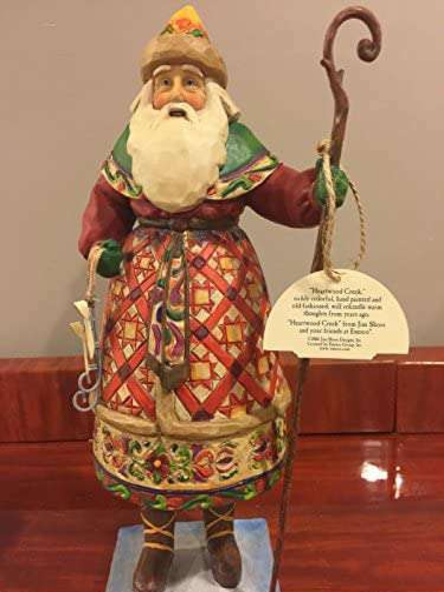 Collectible Figurines * | Discount Sale Jim Shore Heartwood Creek "Yuletide Greetings" Santa With Skates By Enesco 4005296